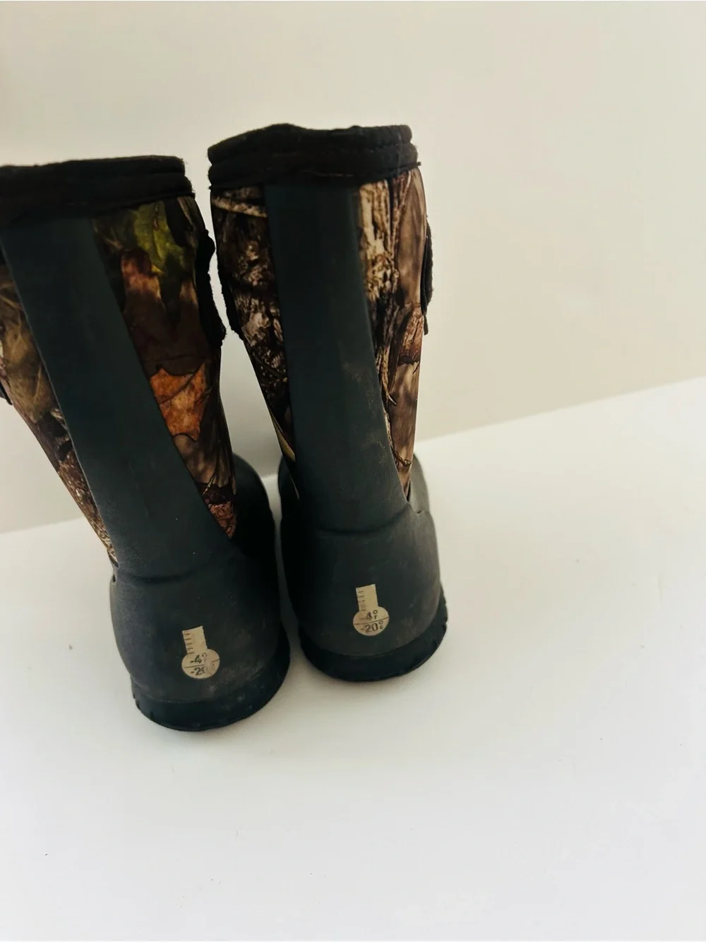 Bogs Kids Camo Waterproof Rain Boots Youth Outdoor Rubber Hunting Boots Size 9
